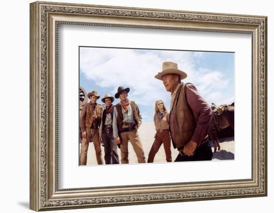 Les Voleurs by Trains THE TRAIN ROBBERS by BurtKennedy with Ben Johnson, Christopher George, Rod Ta-null-Framed Photo