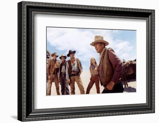 Les Voleurs by Trains THE TRAIN ROBBERS by BurtKennedy with Ben Johnson, Christopher George, Rod Ta-null-Framed Photo