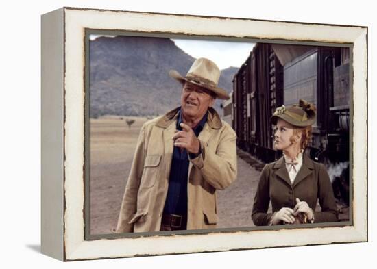 Les Voleurs by Trains THE TRAIN ROBBERS by BurtKennedy with John Wayne and Ann-Margret, 1973 (photo-null-Framed Stretched Canvas