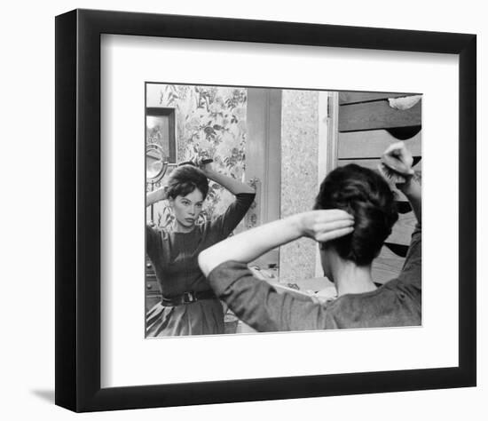 Leslie Caron - The L-Shaped Room-null-Framed Photo