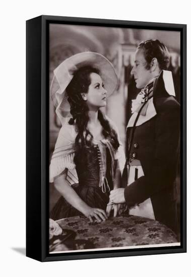 Leslie Howard and Merle Oberon in the Scarlet Pimpernel-null-Framed Premier Image Canvas