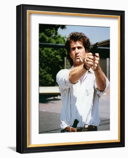 LETHAL WEAPON, 1987 directed by RICHARD DONNER Mel Gibson (photo)-null-Framed Photo