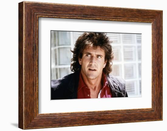 LETHAL WEAPON, 1987 directed by RICHARD DONNER Mel Gibson (photo)-null-Framed Photo