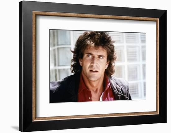 LETHAL WEAPON, 1987 directed by RICHARD DONNER Mel Gibson (photo)-null-Framed Photo