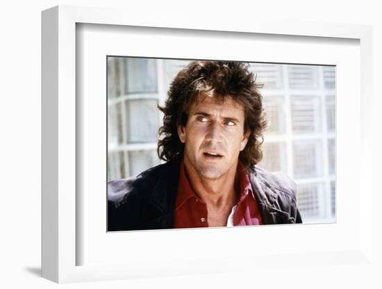 LETHAL WEAPON, 1987 directed by RICHARD DONNER Mel Gibson (photo)-null-Framed Photo