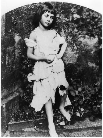 Dreaming in Pictures: The Photography of Lewis Carroll