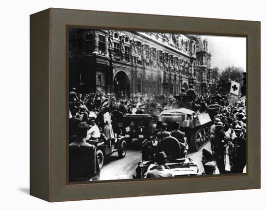 Liberation of Paris, 25 August 1944-null-Framed Premier Image Canvas