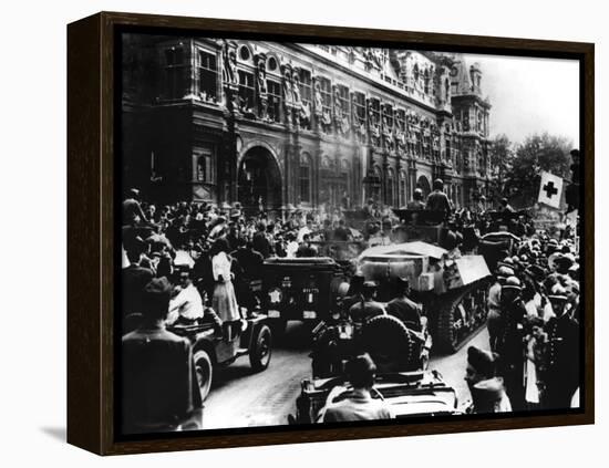 Liberation of Paris, 25 August 1944-null-Framed Premier Image Canvas