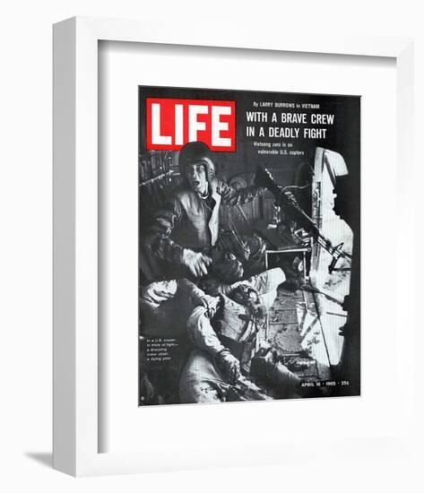 LIFE Brave Helicopter Crew-null-Framed Premium Giclee Print