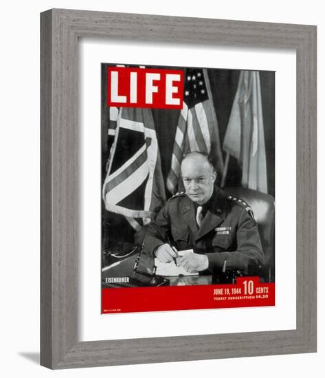 LIFE General Eisenhower 1944-null-Framed Art Print