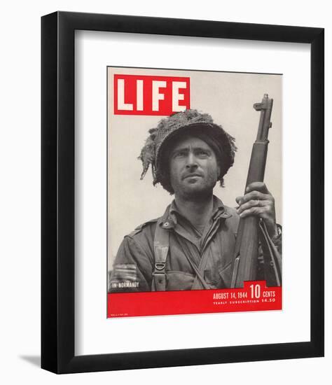 LIFE GI in Normandy 1944-null-Framed Premium Giclee Print