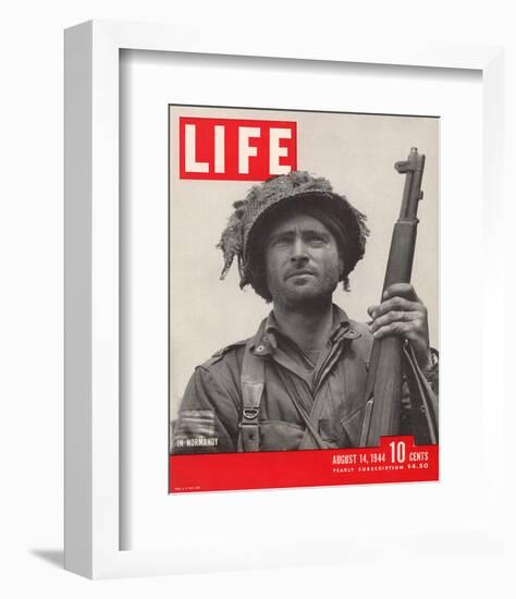 LIFE GI in Normandy 1944-null-Framed Premium Giclee Print