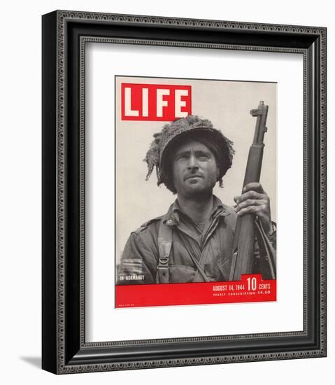 LIFE GI in Normandy 1944-null-Framed Art Print