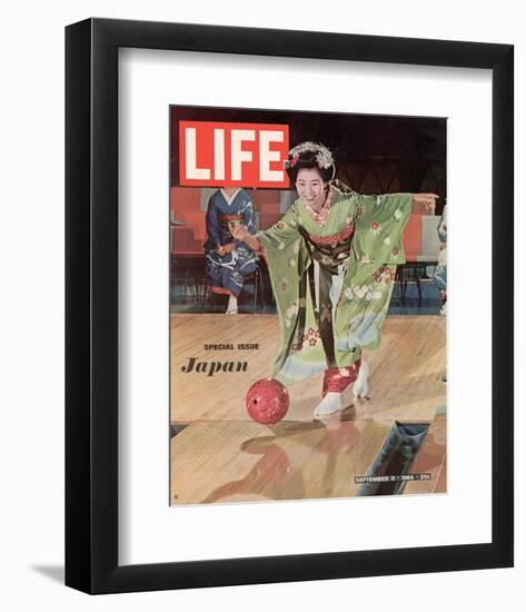 LIFE Kimono Lady - Japan 1964-null-Framed Art Print