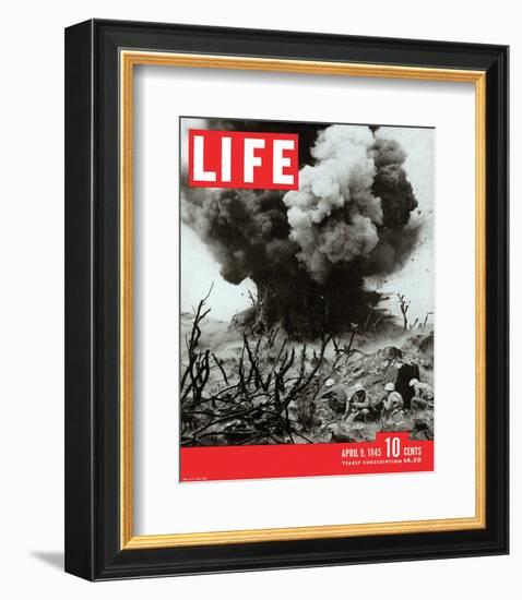 LIFE Marines Iwo Shima action-null-Framed Art Print