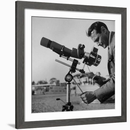 Life Photographer Ralph Crane Using a Bushnell Spacemaster Lens Attachment to Take Telephotos-Ralph Crane-Framed Premium Photographic Print