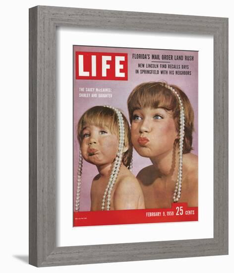 LIFE Shirley MacLaine & Daughter-null-Framed Art Print