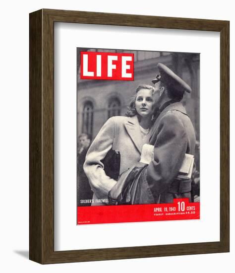 LIFE Soldier's Farewell 1943-null-Framed Premium Giclee Print