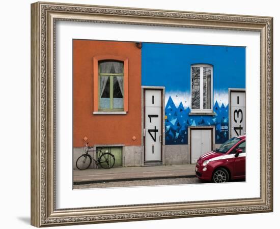 Life Styles-Luc Vangindertael-Framed Photographic Print