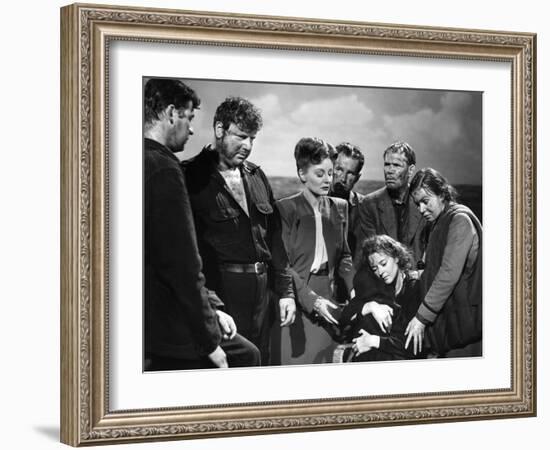 Lifeboat by Alfred Hitchcock, 1944-null-Framed Photo