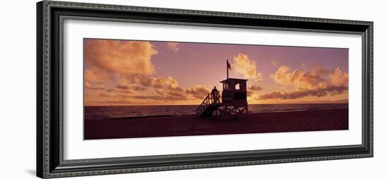 Lifeguard Hut on the Beach, 22nd St. Lifeguard Station, Redondo Beach, California, USA-null-Framed Photographic Print