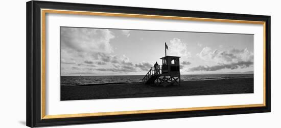 Lifeguard Hut on the Beach, 22nd St. Lifeguard Station, Redondo Beach, Los Angeles County-null-Framed Photographic Print
