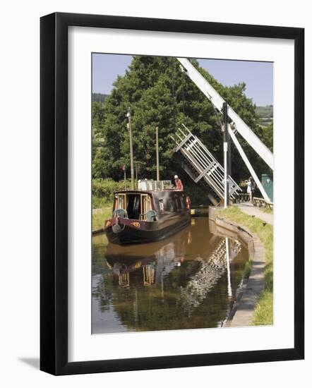 Liftbridge and Towpath, Tal Y Bont, Monmouth and Brecon Canal, Powys, Mid-Wales, Wales-David Hughes-Framed Photographic Print