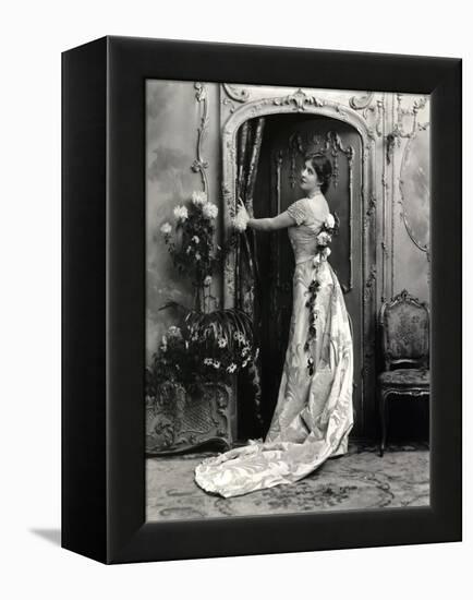 Lillie Langtry-James Lafayette-Framed Premier Image Canvas