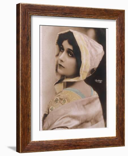 Lina Cavalieri Italian Singer Wearing a Bonnet-null-Framed Photographic Print