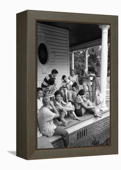Lina Mccarroll Hosts 15 Visitors During Hospitality Weekend, Warrenton, North Carolina, 1951-Lisa Larsen-Framed Premier Image Canvas