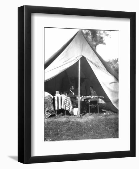 Lincoln & Mcclellan-Alexander Gardner-Framed Photographic Print