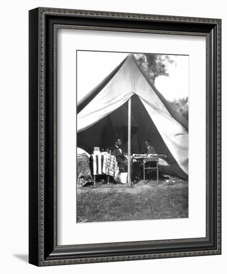 Lincoln & Mcclellan-Alexander Gardner-Framed Photographic Print