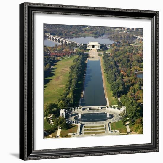 Lincoln Memorial-Ron Chapple-Framed Photographic Print