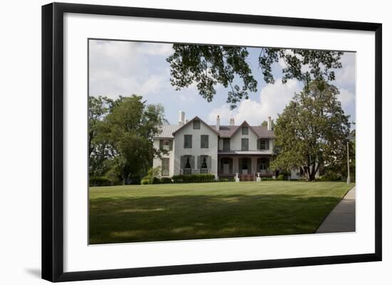 Lincoln's cottage at Soldiers' Home, Washington, D.C.-null-Framed Photographic Print