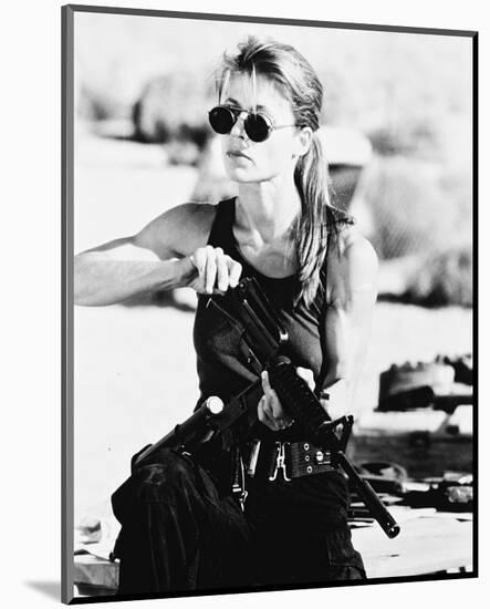 Linda Hamilton-null-Mounted Photo