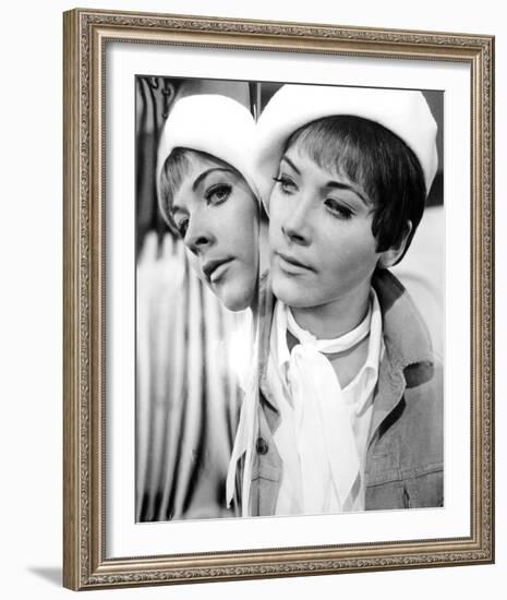 Linda Thorson - The Avengers-null-Framed Photo