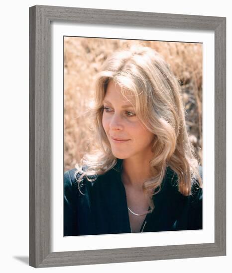 Lindsay Wagner - The Bionic Woman-null-Framed Photo