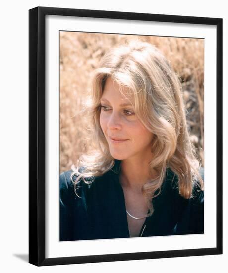 Lindsay Wagner - The Bionic Woman-null-Framed Photo