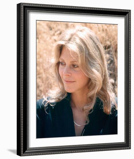 Lindsay Wagner - The Bionic Woman-null-Framed Photo