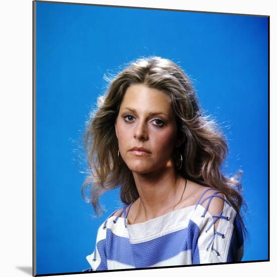 Lindsay Wagner-null-Mounted Photo