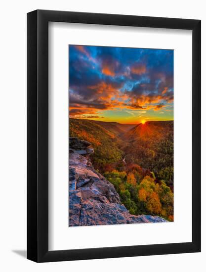 Lindy Point-Steven Maxx-Framed Photographic Print