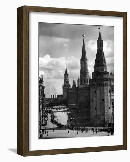 Line of Russians Along Street in Front of the Kremlin-Margaret Bourke-White-Framed Photographic Print
