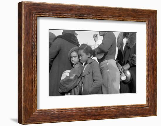 Lining up for food at mealtime in the camp for flood refugees, Forrest City, Arkansas, 1937-Walker Evans-Framed Photographic Print