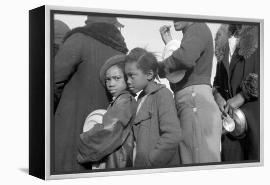 Lining up for food at mealtime in the camp for flood refugees, Forrest City, Arkansas, 1937-Walker Evans-Framed Premier Image Canvas