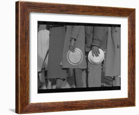 Lining up for food at mealtime in the camp for flood refugees, Forrest City, Arkansas, 1937-Walker Evans-Framed Photographic Print