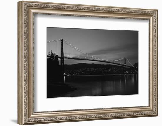 Lions Gate Bridge, Burrard Inlet, Vancouver, British Columbia-Paul Souders-Framed Photographic Print