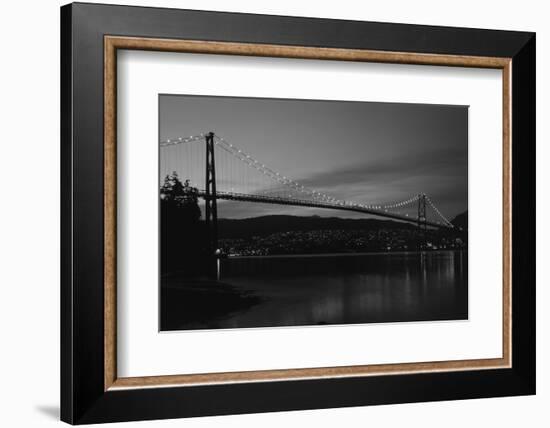 Lions Gate Bridge, Burrard Inlet, Vancouver, British Columbia-Paul Souders-Framed Photographic Print