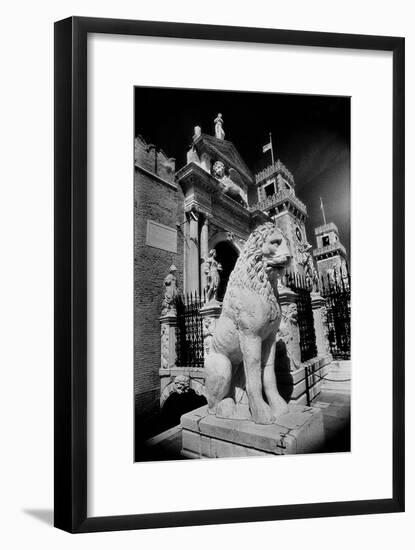 Lions Outside Tne Gates of the Arsenale-Simon Marsden-Framed Giclee Print