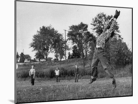 Little League Baseball Practice-Joe Scherschel-Mounted Photographic Print