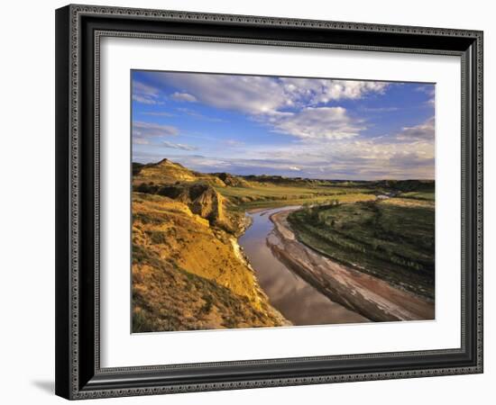 Little Missouri River in Theodore Roosevelt National Park, North Dakota, USA-Chuck Haney-Framed Photographic Print